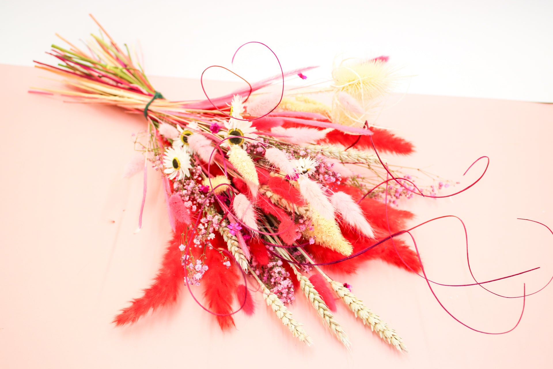 Vibrant Dried Flower Bouquet – Red & Pink Everlasting Decor - Magic and Stars -Dried Flowers-Wildest Dreams Flowers