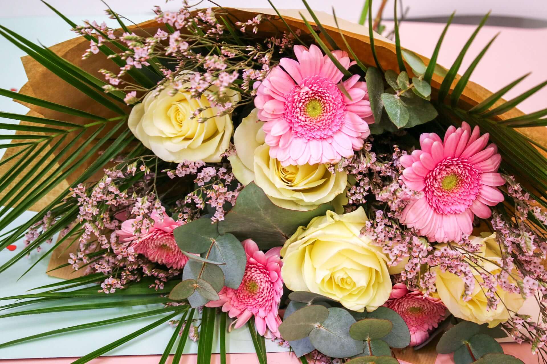 Cupids Crush Fresh Flower Bouquet - GIFT ARRANGEMENT - Magic and Stars -Flower Bouquets-Wildest Dreams Flowers