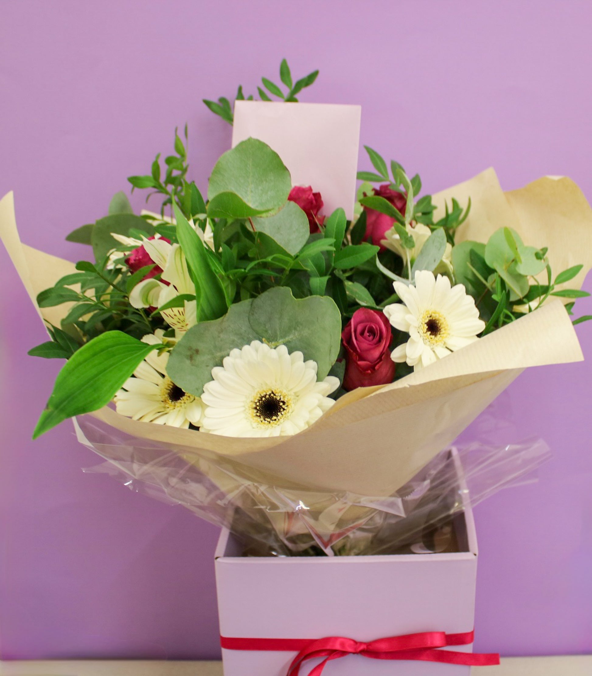 Vibrant Gerbera Seasonal Bouquet - Fresh Hand-Tied Flowers