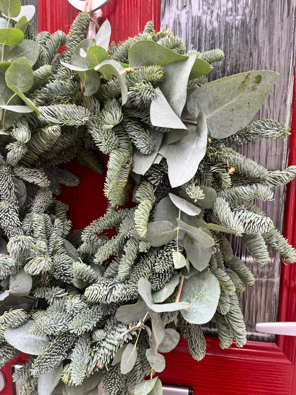 Fresh Green Christmas Wreath | Pine & Eucalyptus Door Wreath | Natural Festive Decoration