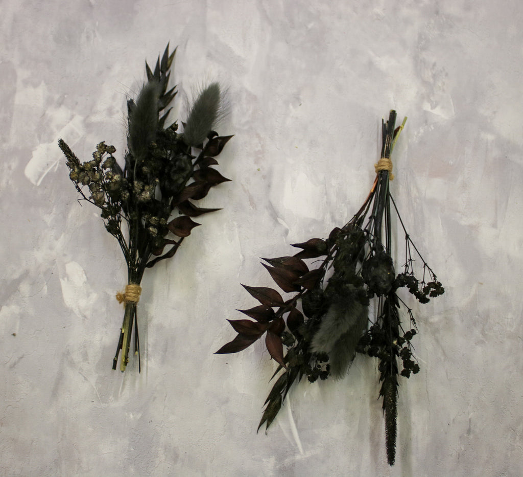 Black Dried Flower Buttonhole | Groom Boutonniere - Wildest Dreams Flowers --Wildest Dreams Flowers 