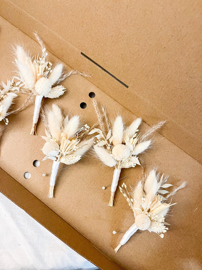 Boho Dried Flower Buttonhole White Rustic Boutonniere - Magic and Stars --Wildest Dreams Flowers 