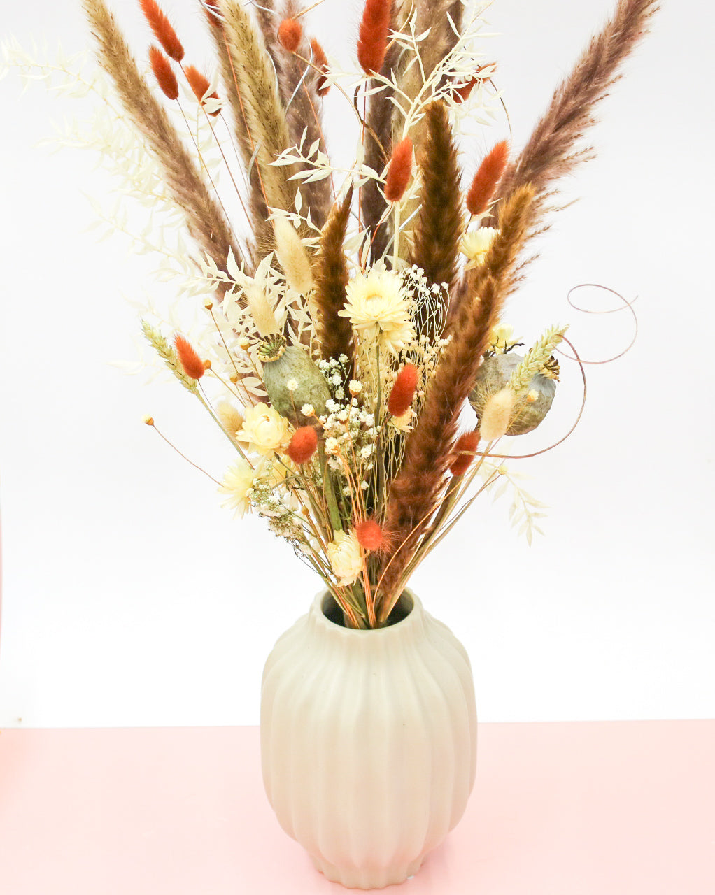 Boho-style large pampas bouquet made with dried pampas grass and wildflowers, ideal for creating a unique wedding bouquet or home centerpiece.